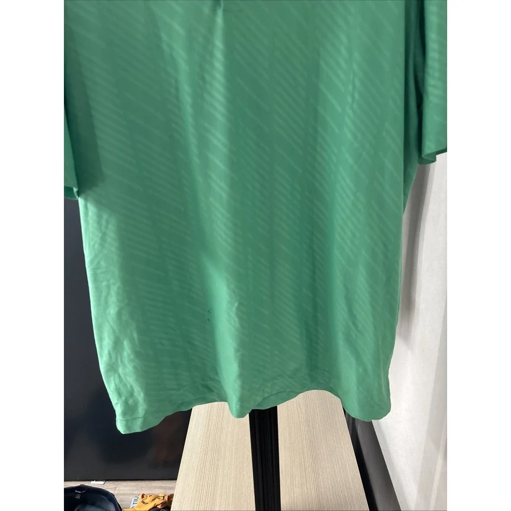 Nike‎ Golf Dri-Fit Tour Performance Polo XL Green Striped Short Sleeve Shirt